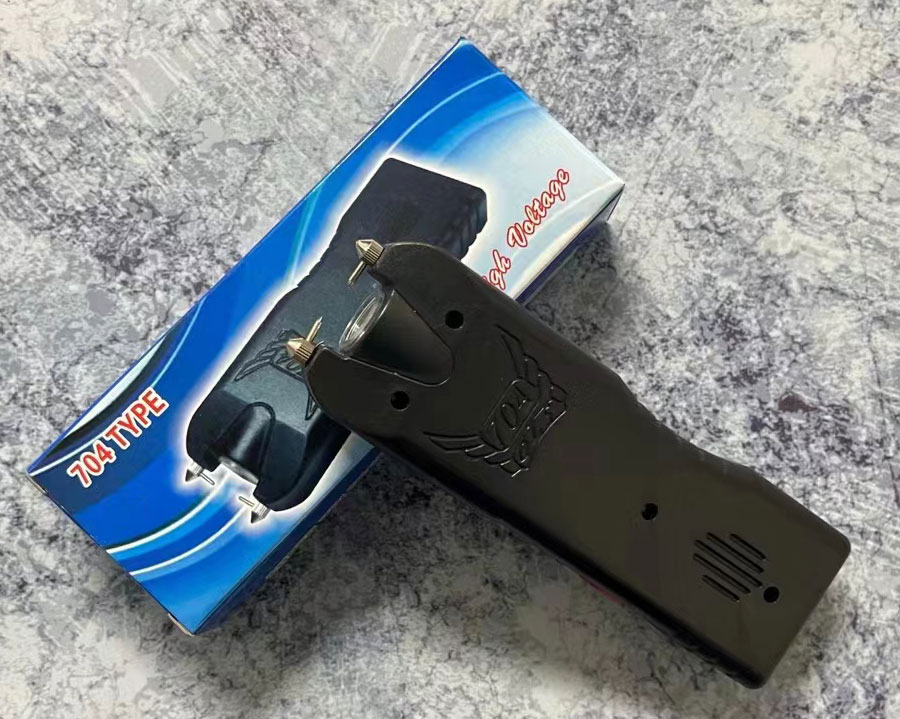 704超高压电击器