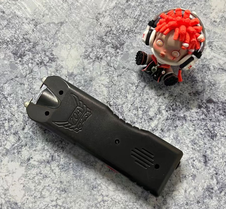 704超高压电击器